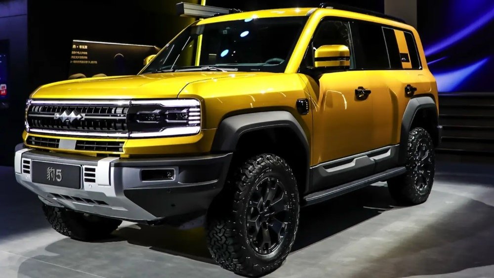 Царь горы. Гибридный внедорожник BYD попал в книгу рекордов Гиннесса